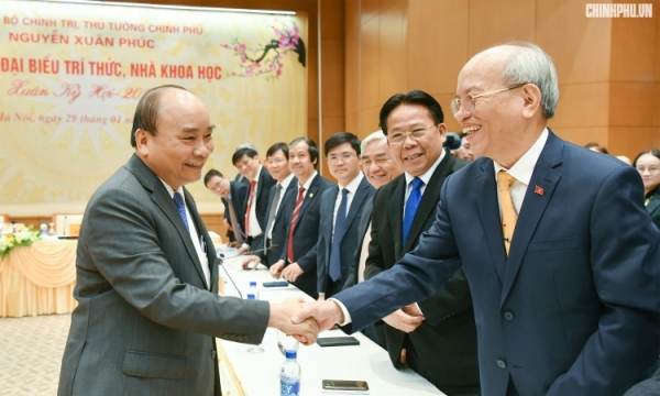 Thủ tướng Chính phủ Nguyễn Xuân Phúc  gặp mặt các đại biểu trí thức, nhà khoa học